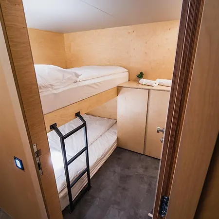 Dragons Dream Hostel *