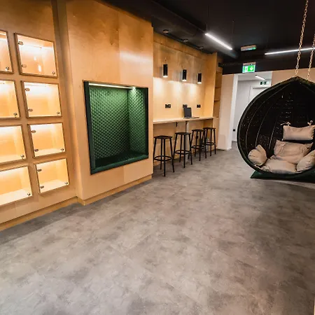 Hostel Dragons Dream