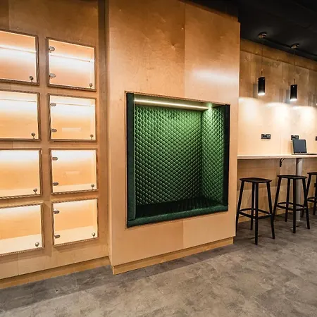 Dragons Dream Hostal *